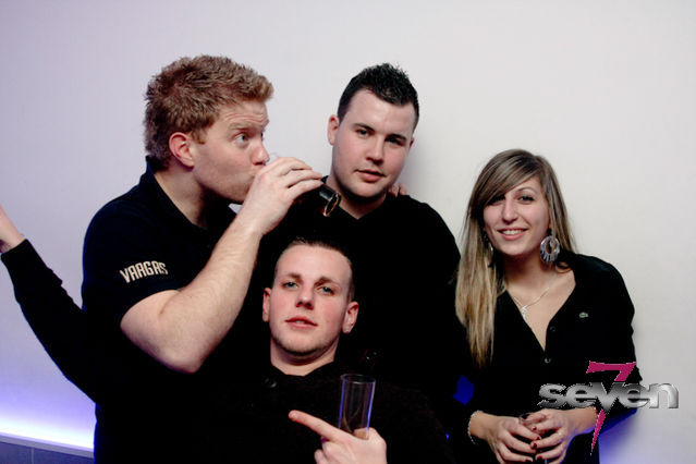 Cliquer pour voir l'image en taille réelle