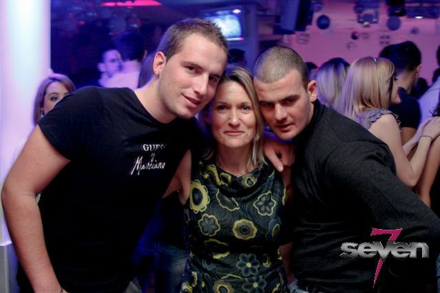 Cliquer pour voir l'image en taille réelle