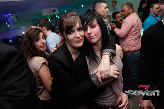 Cliquer pour voir l'image en taille réelle