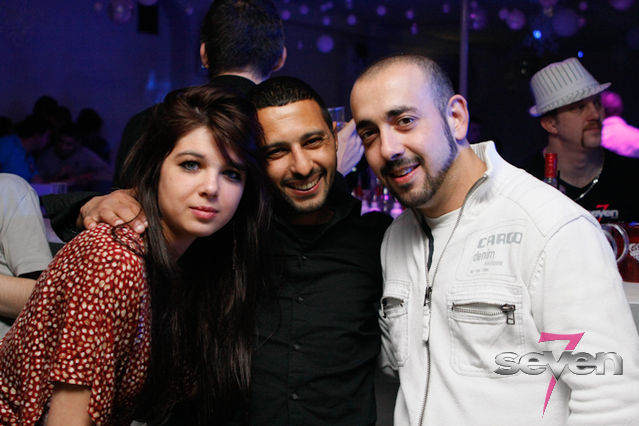 Cliquer pour voir l'image en taille réelle