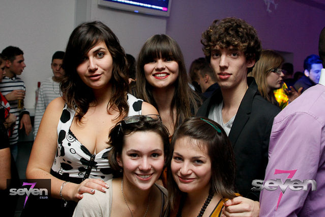 Cliquer pour voir l'image en taille réelle