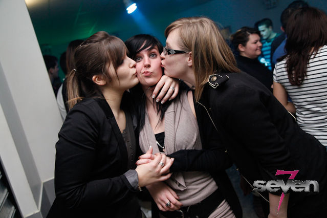 Cliquer pour voir l'image en taille réelle