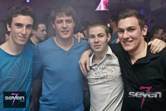 Cliquer pour voir l'image en taille réelle