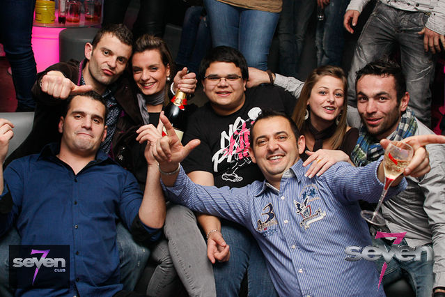 Cliquer pour voir l'image en taille réelle