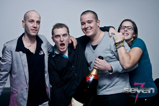 Cliquer pour voir l'image en taille réelle