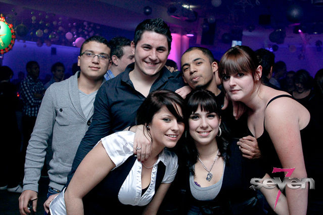 Cliquer pour voir l'image en taille réelle