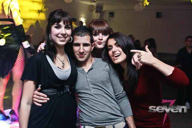 Cliquer pour voir l'image en taille réelle