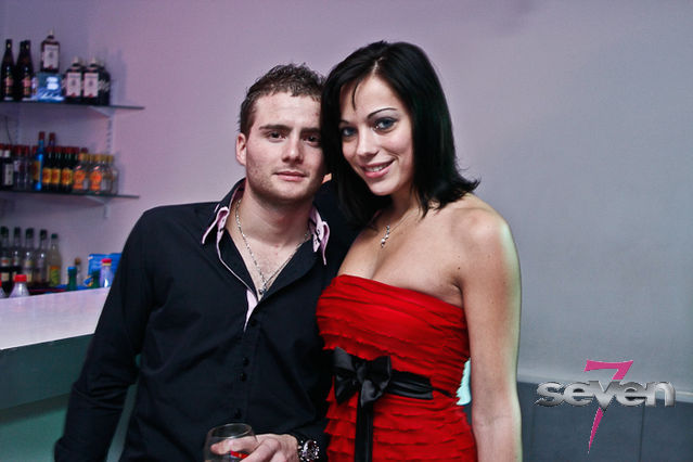 Cliquer pour voir l'image en taille réelle