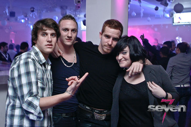 Cliquer pour voir l'image en taille réelle