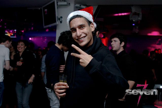 Cliquer pour voir l'image en taille réelle