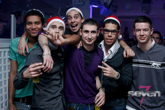 Cliquer pour voir l'image en taille réelle