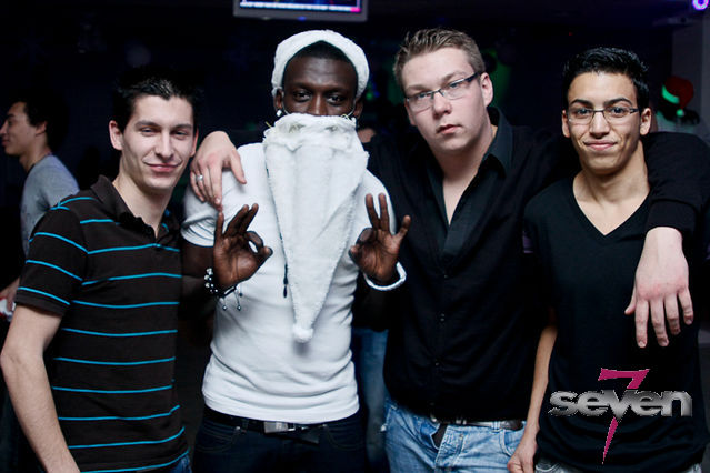 Cliquer pour voir l'image en taille réelle