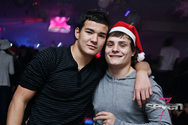 Cliquer pour voir l'image en taille réelle