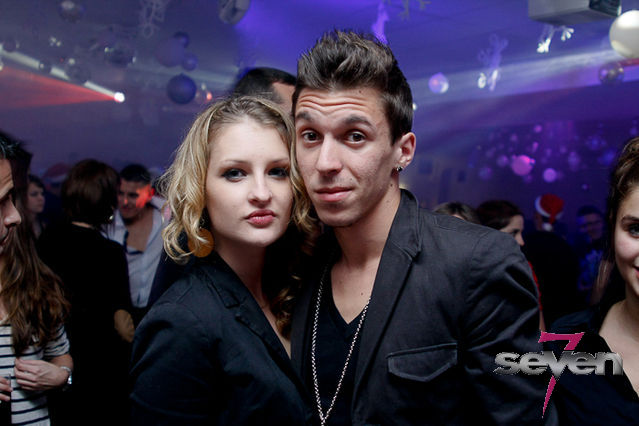 Cliquer pour voir l'image en taille réelle