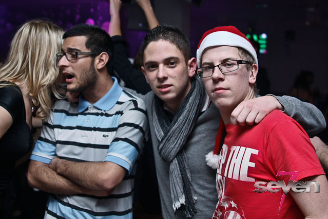 Cliquer pour voir l'image en taille réelle