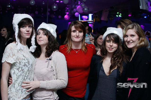 Cliquer pour voir l'image en taille réelle