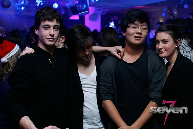 Cliquer pour voir l'image en taille réelle