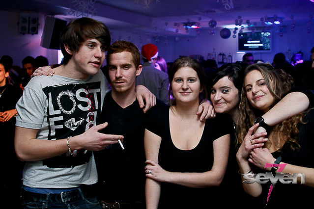 Cliquer pour voir l'image en taille réelle