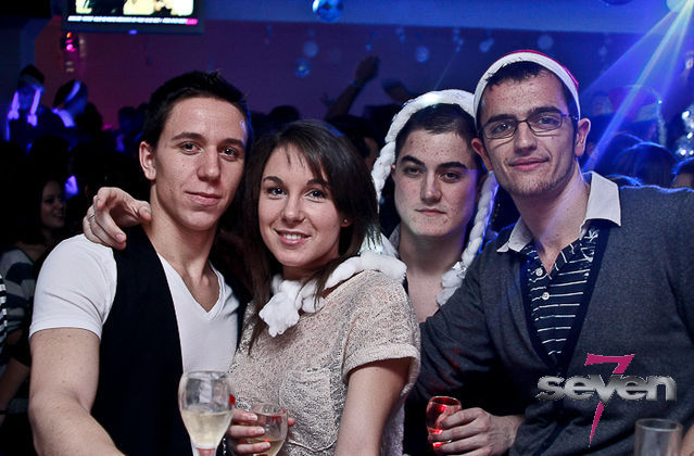 Cliquer pour voir l'image en taille réelle