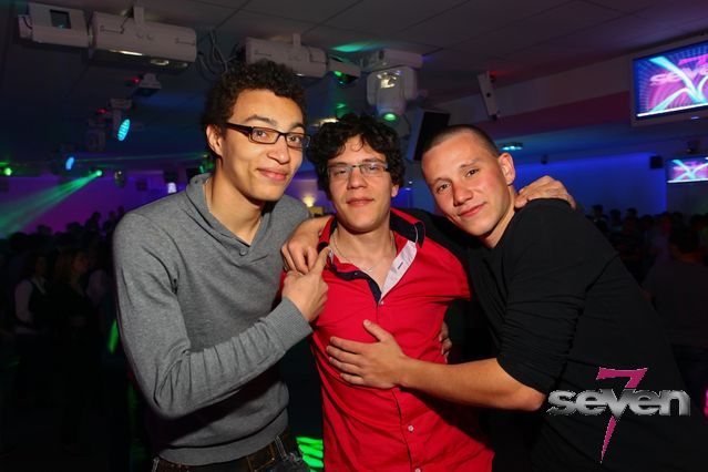 Cliquer pour voir l'image en taille réelle