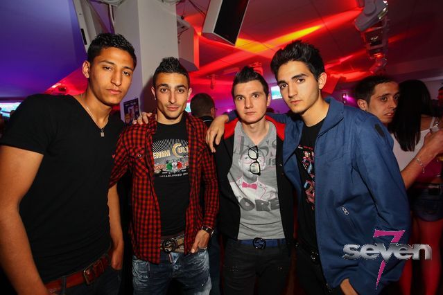 Cliquer pour voir l'image en taille réelle