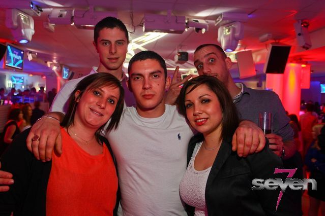 Cliquer pour voir l'image en taille réelle