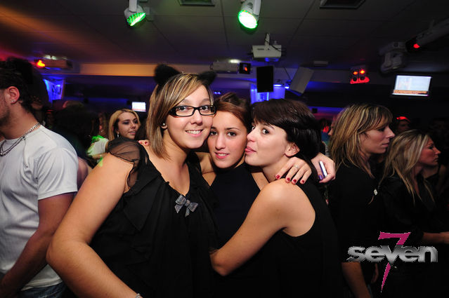 Cliquer pour voir l'image en taille réelle