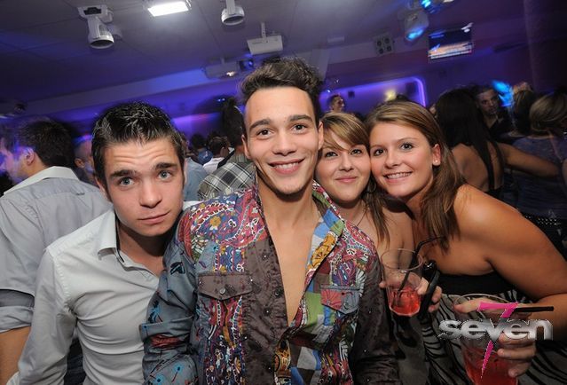 Cliquer pour voir l'image en taille réelle