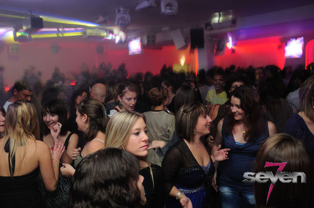 Cliquer pour voir l'image en taille réelle