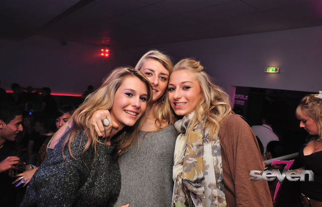 Cliquer pour voir l'image en taille réelle