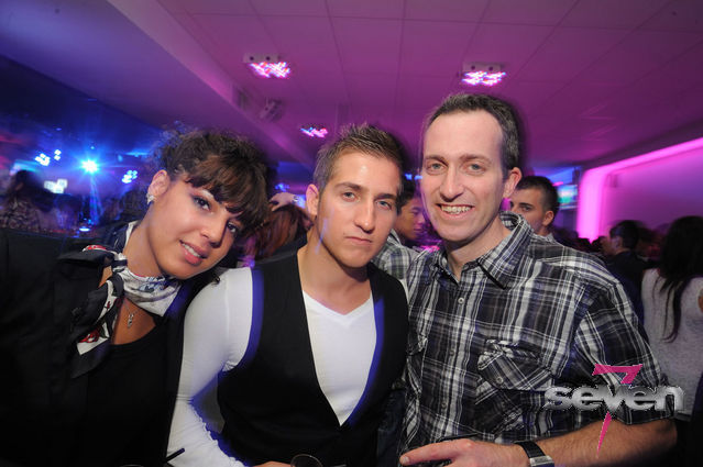 Cliquer pour voir l'image en taille réelle