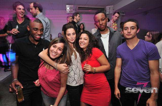 Cliquer pour voir l'image en taille réelle