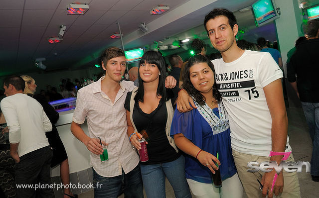 Cliquer pour voir l'image en taille réelle