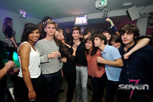 Cliquer pour voir l'image en taille réelle