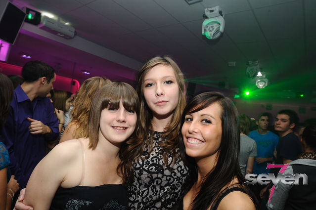 Cliquer pour voir l'image en taille réelle