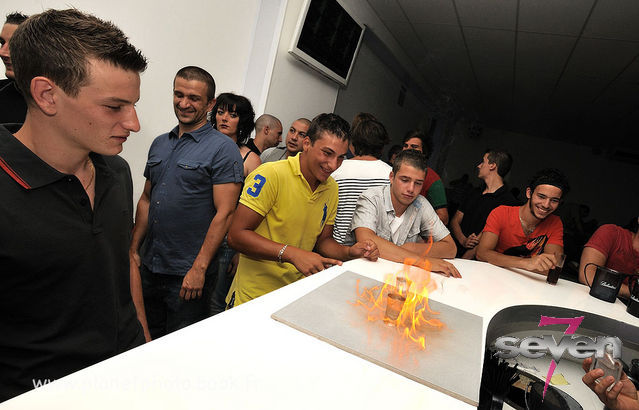 Cliquer pour voir l'image en taille réelle