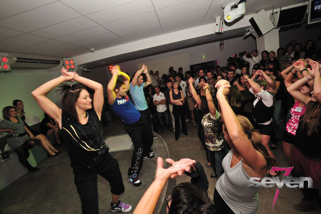 Cliquer pour voir l'image en taille réelle