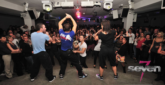 Cliquer pour voir l'image en taille réelle