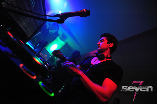 Cliquer pour voir l'image en taille réelle