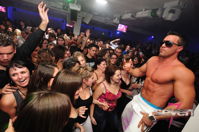 Cliquer pour voir l'image en taille réelle