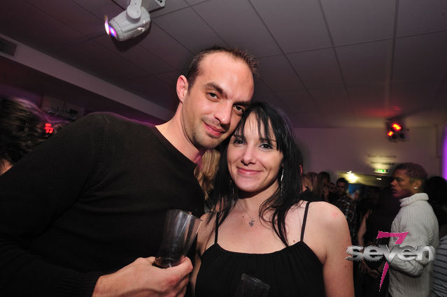 Cliquer pour voir l'image en taille réelle