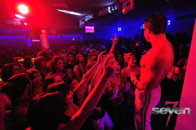 Cliquer pour voir l'image en taille réelle