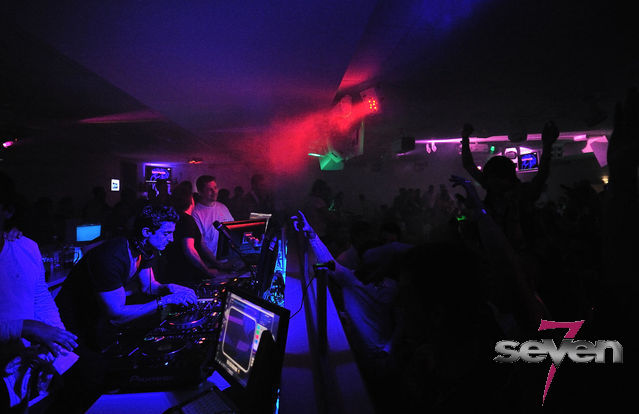 Cliquer pour voir l'image en taille réelle