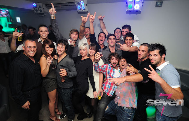 Cliquer pour voir l'image en taille réelle