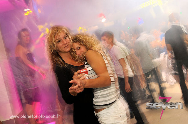 Cliquer pour voir l'image en taille réelle