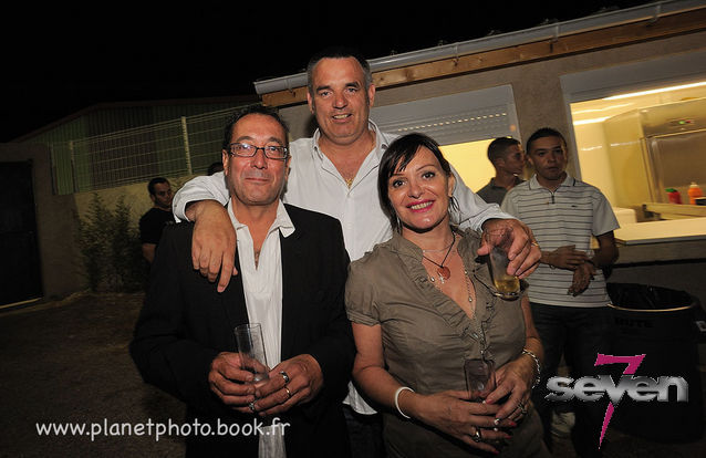 Cliquer pour voir l'image en taille réelle