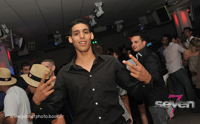 Cliquer pour voir l'image en taille réelle