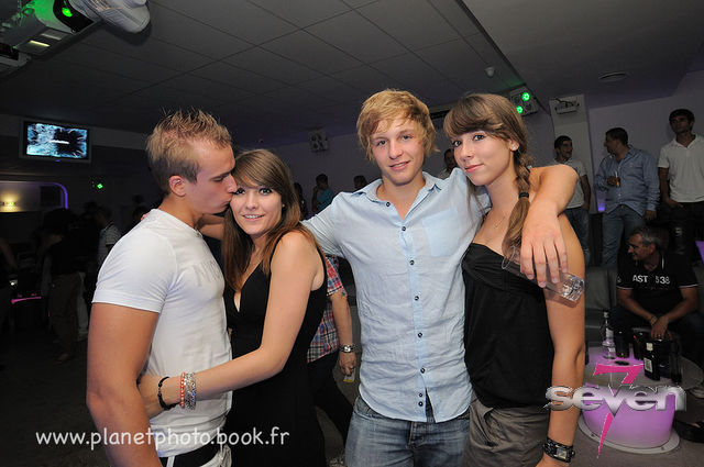 Cliquer pour voir l'image en taille réelle