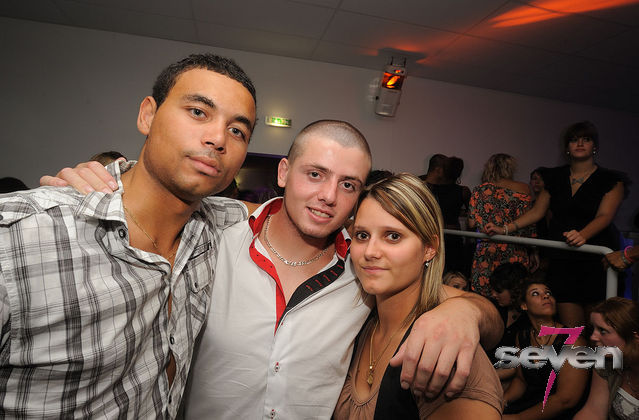 Cliquer pour voir l'image en taille réelle