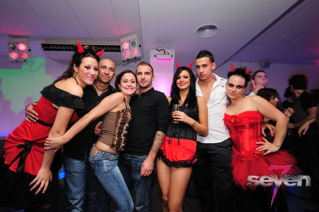 Cliquer pour voir l'image en taille réelle